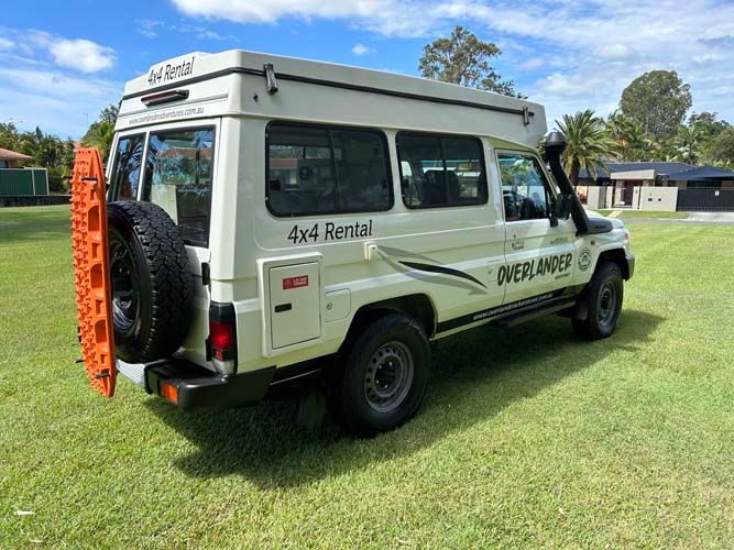 Toyota Landcruiser 4WD Poptop Camper rental from Brisbane, Broome, Perth, Darwin, Cairns, Sydney, Gold Coast