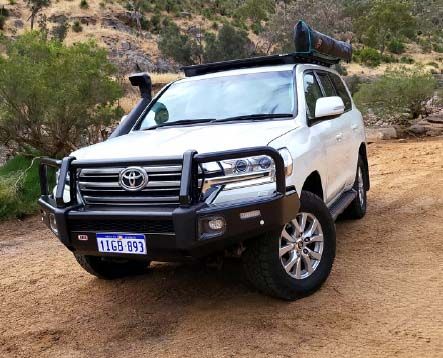 4wd Landcruiser 200 Hire 7 seat with towing power