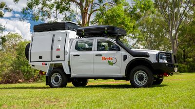 11.04.2025 Warrior 4wd Camper auto 4 berth 2 x rooftop tent 4BW4WD hire for outdoor 4wd camping