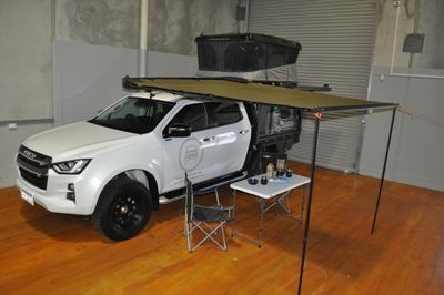 Defender Adventure D-Max Duo - Toilet and Shower both optional extras