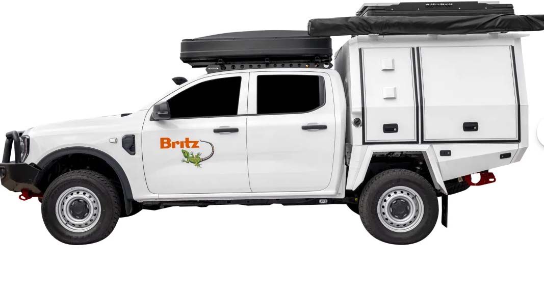 26.03.2025 Warrior 4wd Camper auto 4 berth 2 x rooftop tent 4BW4WD hire for outdoor 4wd camping