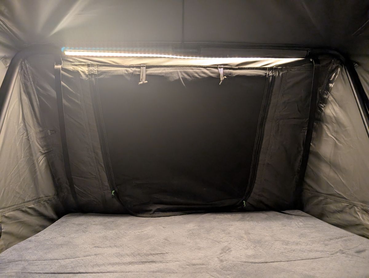 26.03.2025 Warrior 4wd Camper auto 4 berth 2 x rooftop tent 4BW4WD hire for outdoor 4wd camping