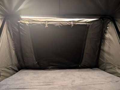 26.03.2025 Warrior 4wd Camper auto 4 berth 2 x rooftop tent 4BW4WD hire for outdoor 4wd camping
