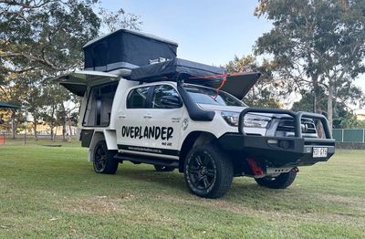 Hilux Outback 4wd Australian camper hire for 1 to 5 people