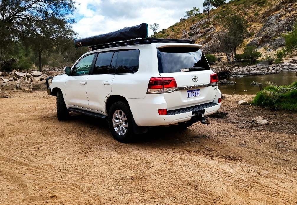 4wd Landcruiser 200 Hire 7 seat with towing power