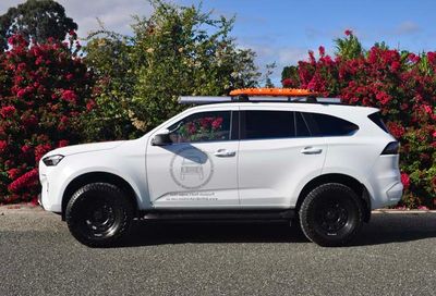 4wd car hire allowed on unsealed permitted roads from Perth, Broome and Darwin