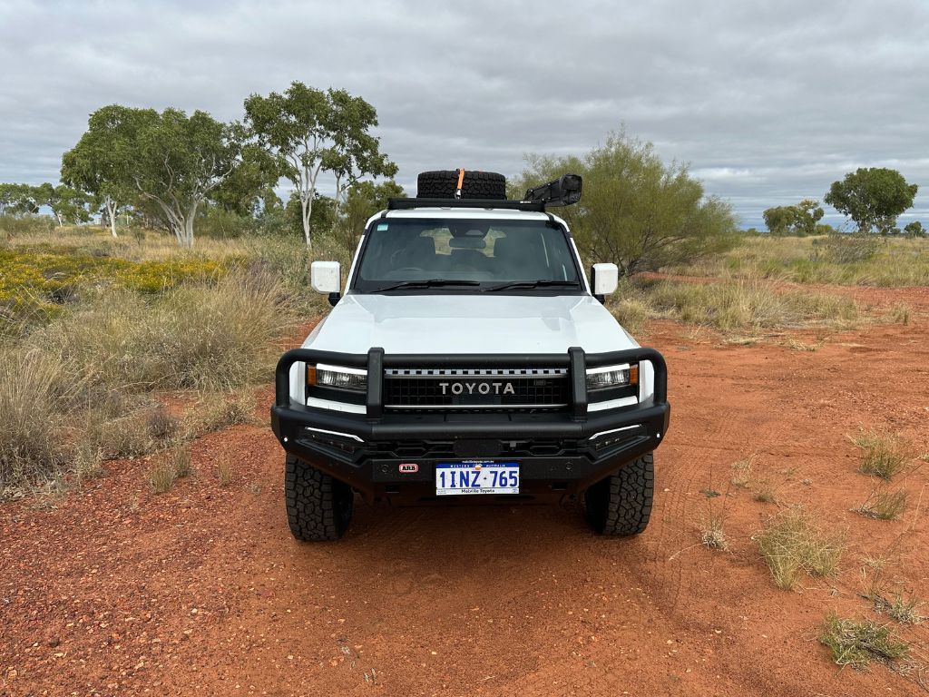 5 seat 4wd car hire from Perth, Broome and Darwin