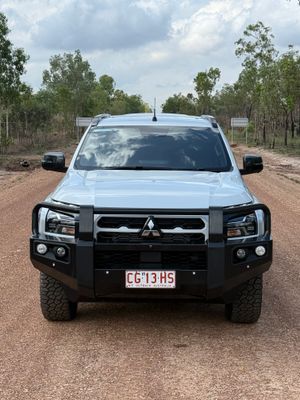 Darwin car hire - TA- Y-FQBR 4wd Car - Mitsubishi Triton GSR or new Kia Tasman SX+