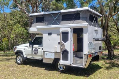 Dove 4WD Motorhome – 79 Series Toyota Landcruiser rental from Perth, Darwin, Broome
