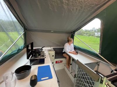 Hilux 4wd Outback Plus Trayon 1-4 people camper rental across Australia