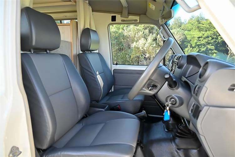 Toyota Landcruiser 4WD Poptop Camper rental from Brisbane, Broome, Perth, Darwin, Cairns, Sydney, Gold Coast