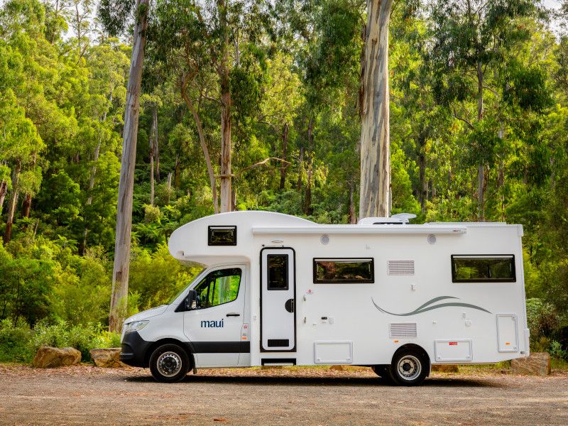 Beach 4 adults premium motorhome