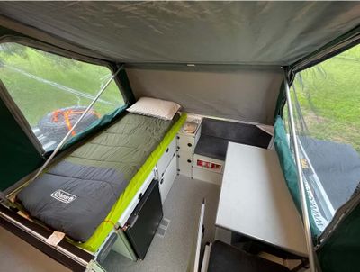 Hilux 4wd Outback Plus Trayon 1-4 people camper rental across Australia