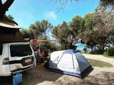 Adventure Camper 4x4 rental, seats 5, sleeps up to 5 - tent style may vary but be similar