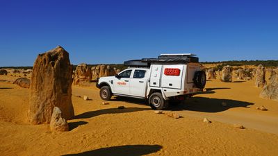 Overland Apollo 4wd Camper auto 4 berth 2 x rooftop tent hire for outdoor 4wd camping