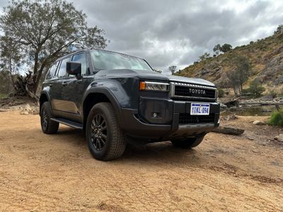 5 seat 4wd car hire from Perth, Broome and Darwin