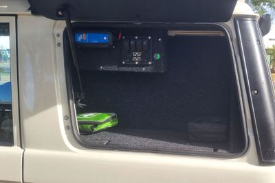 WAE 76 series 4wd 4 cyl Landcruiser 2 berth camper hire from Broome, Perth and Darwin
