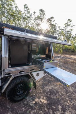 Double RRT Hilux Camper 4x4 rental Darwin, Adelaide, Broome, Perth, Alice Springs this one shows single rooftop tent 