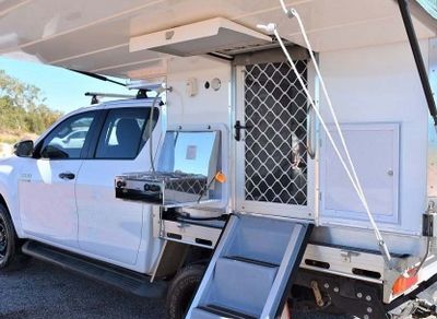 Hilux 4wd Outback Plus Trayon 1-4 people camper rental across Australia
