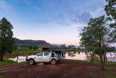 Overland Apollo 4wd Camper auto 4 berth 2 x rooftop tent hire for outdoor 4wd camping
