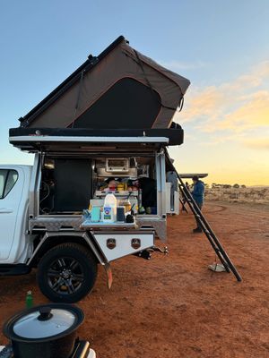 Premium Explorer 4WD Toyota Hilux Camper 2025 - Hilux Camper (Single Roof Top Tent) Hire from Darwin, Cairns, Broome, Uluru, Alice Springs.