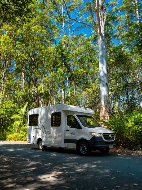 Casade 4 adults premium motorhome rentals in Australia