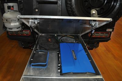 Defender Adventure D-Max Family Camper 4wd hire and 4X4 rentals from Broome, Perth and Darwin Australia 