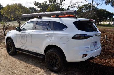 4wd car hire allowed on unsealed permitted roads from Perth, Broome and Darwin