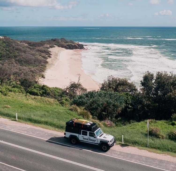 Jeep Gladiator 4wd Camper for 5 people rental  from Gold Coast and Brisbane Australia