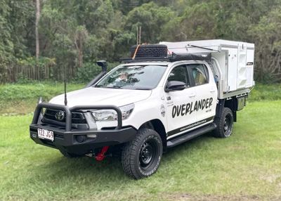 Hilux 4wd Outback Plus Trayon 1-4 people camper rental across Australia