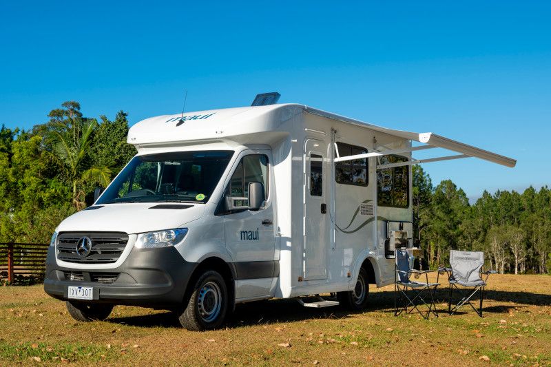 Casade 4 adults premium motorhome rentals in Australia