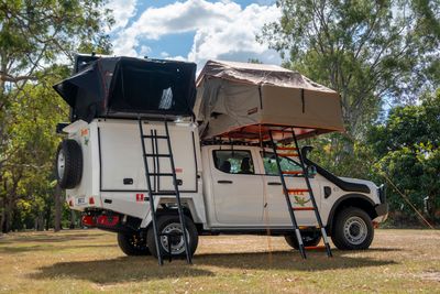 Overland Apollo 4wd Camper auto 4 berth 2 x rooftop tent hire for outdoor 4wd camping