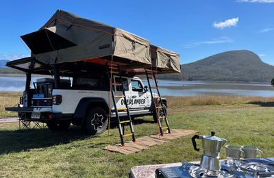 Jeep Gladiator 4wd Camper for 5 people rental  from Gold Coast and Brisbane Australia